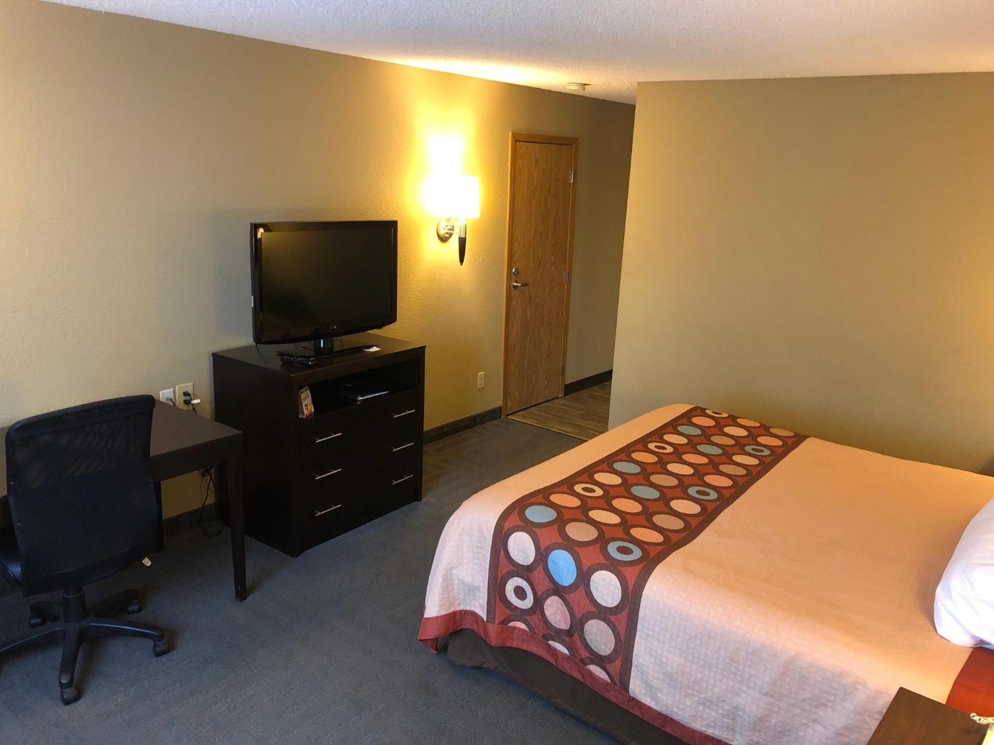 Super 8 By Wyndham Lagrande Hotell La Grande Eksteriør bilde