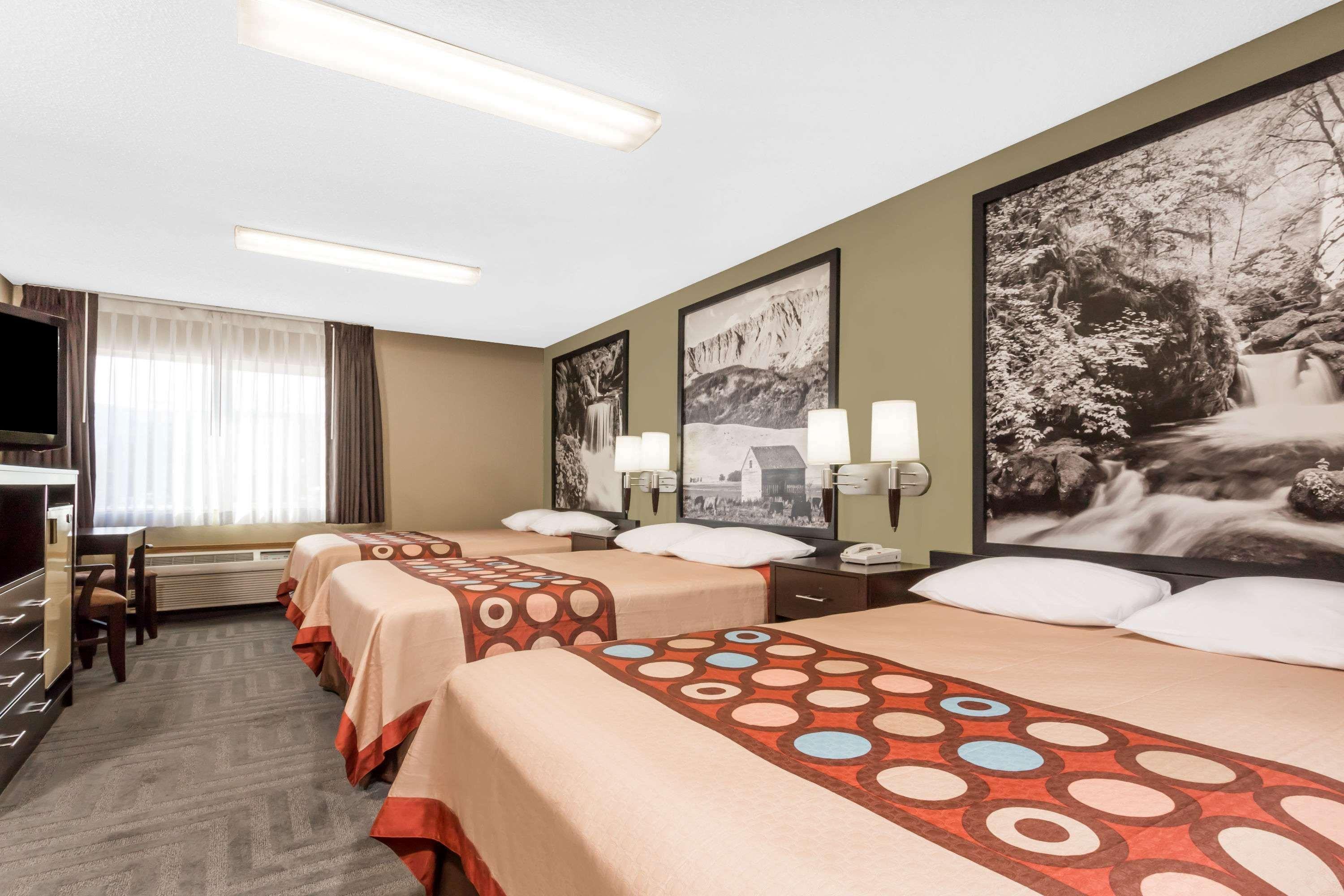 Super 8 By Wyndham Lagrande Hotell La Grande Eksteriør bilde